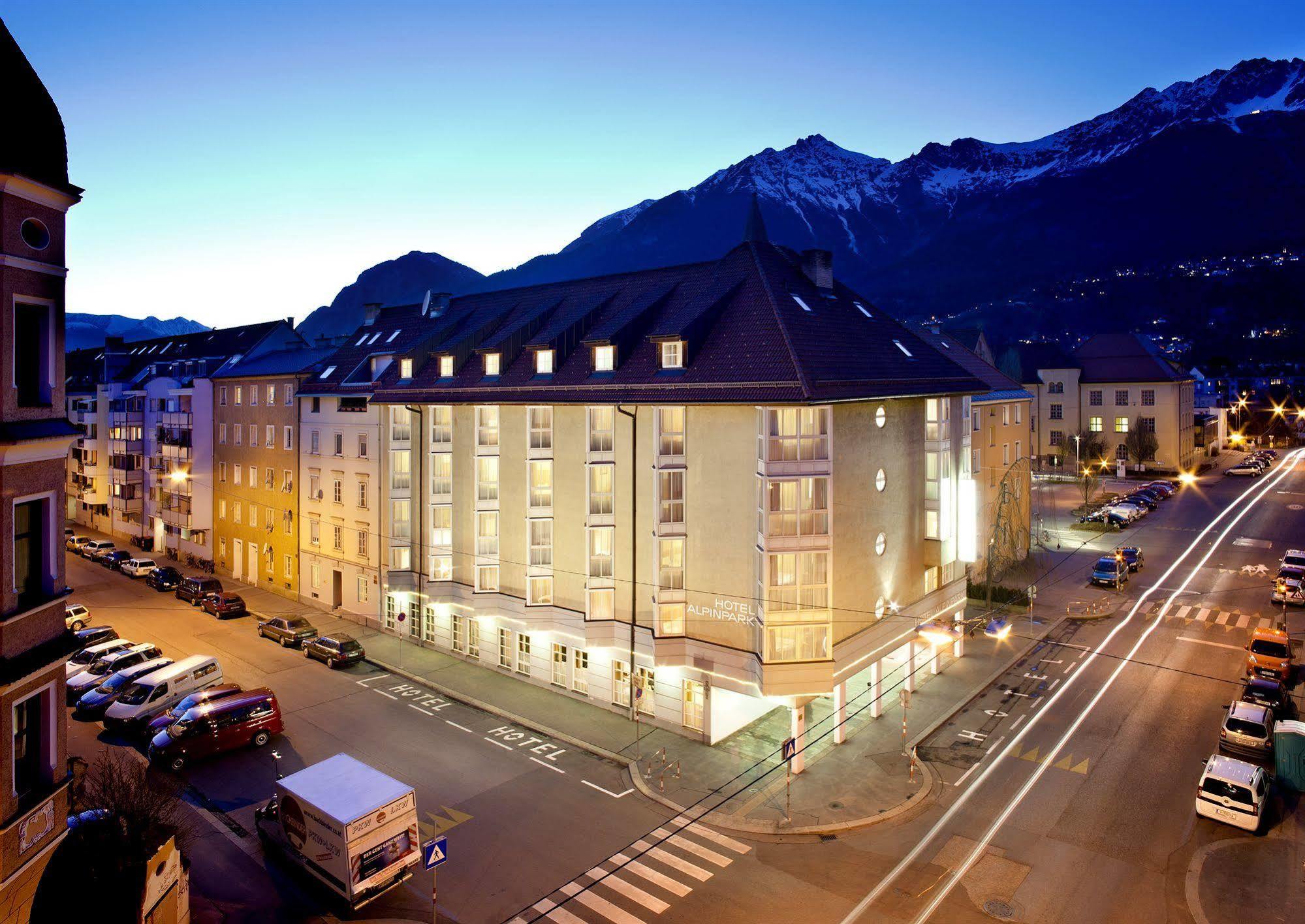 Hotel Alpinpark Інсбрук Екстер'єр фото